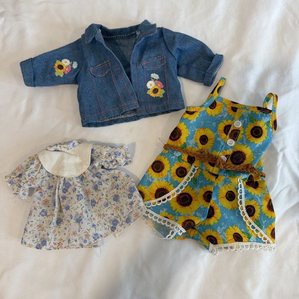 Lot Of Vintage Handmade Doll Clothes 3 Pieces